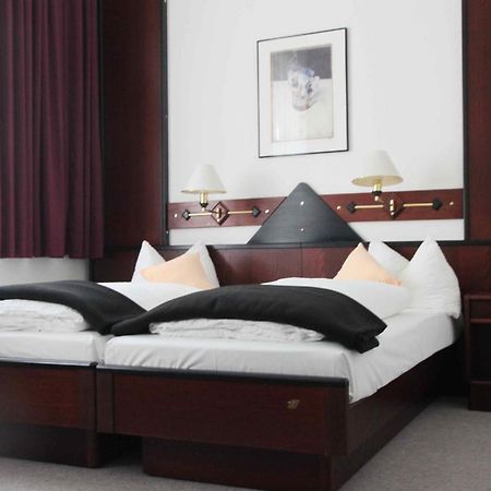 Stadt-Gut-Hotels - Das Kleine Hotel ワイマール エクステリア 写真